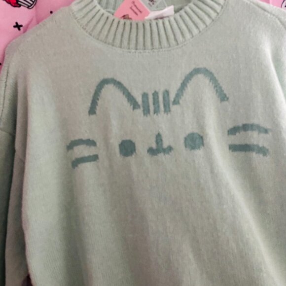 ♡SOLD♡ Pusheen Box winter 2024 exclusive mint green sweater oversized xs - Picture 10 of 12